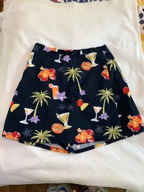 Vintage Cocktails at Night Skort